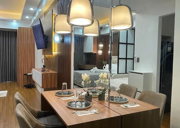 81 Newport Building Across Naia Terminal 3 C5-8c * Manila